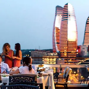 Otel Lara And