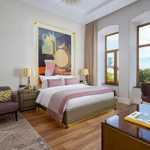 Otel Art Gallery